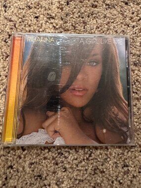 Rihanna A Girl Like Me CD Album 2006 Pop R&B Tested Clean Disc Good Condition